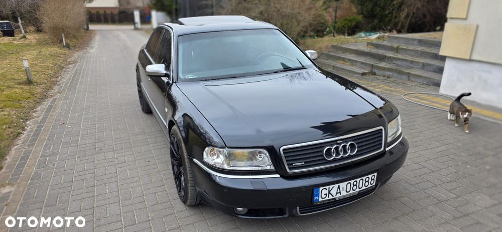 Audi A8 - 1