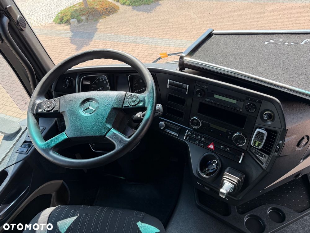 Mercedes-Benz Actros - 6