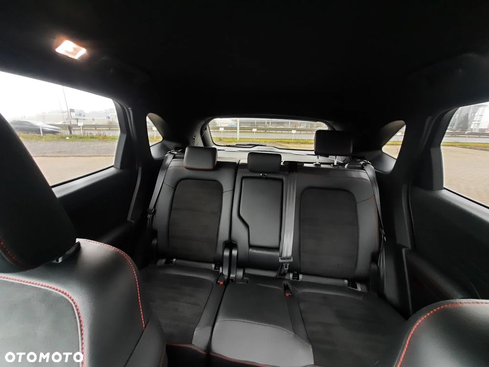 Ford Kuga 2.5P PHEV FWD ST-Line X - 25