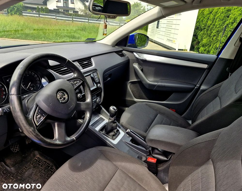 Skoda Octavia 2.0 TDI Ambition - 8