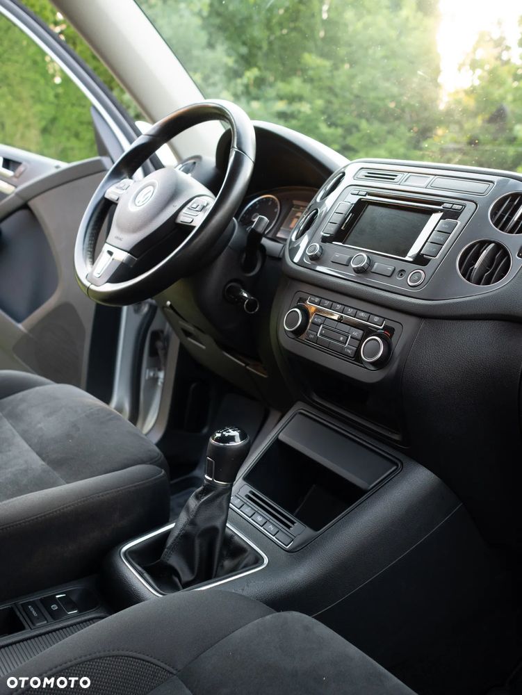 Volkswagen Tiguan 2.0 TDI DPF BlueMotion Technology Cup Sport & Style - 12