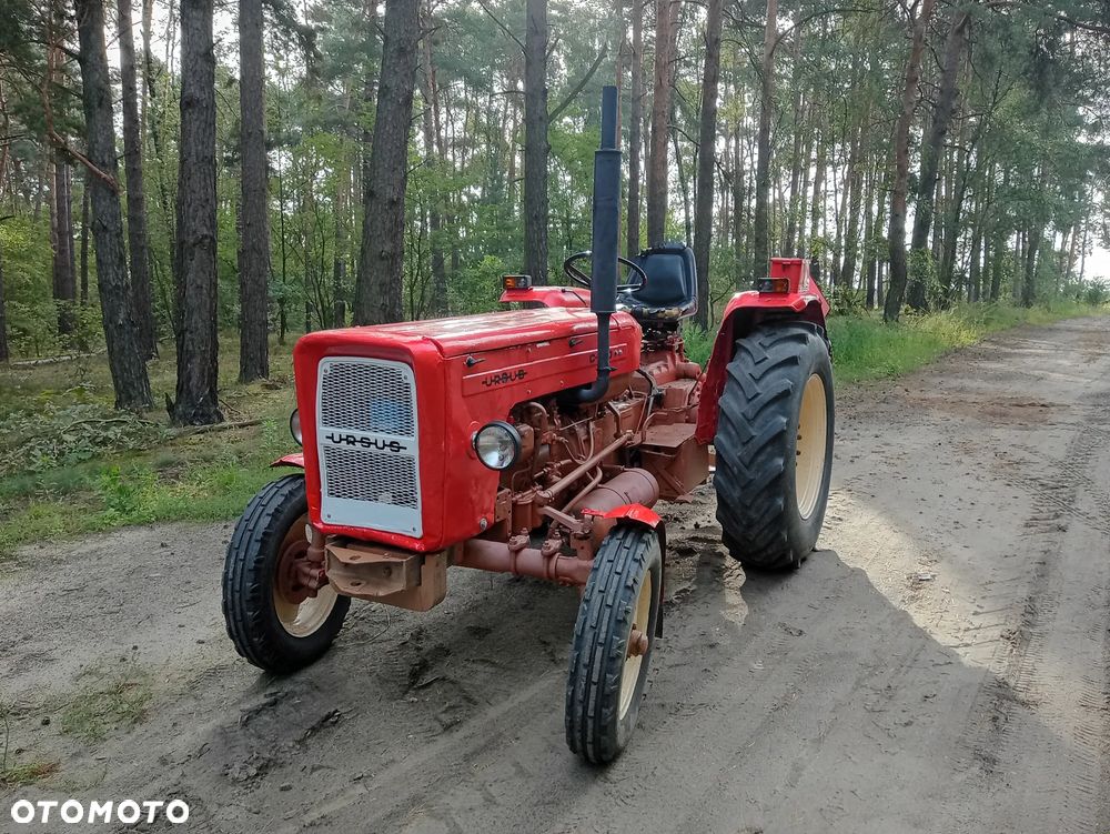 Ursus C360 - 1