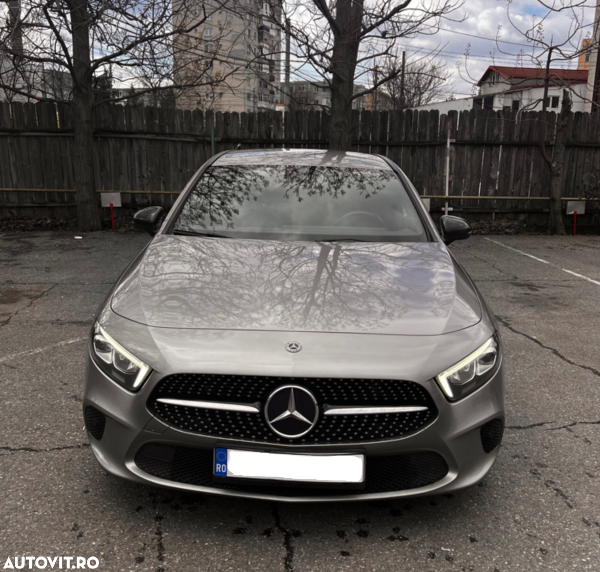 Mercedes-Benz A 180 d 7G-DCT - 2