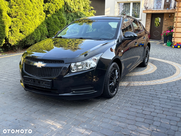 Chevrolet Cruze 1.6 LS