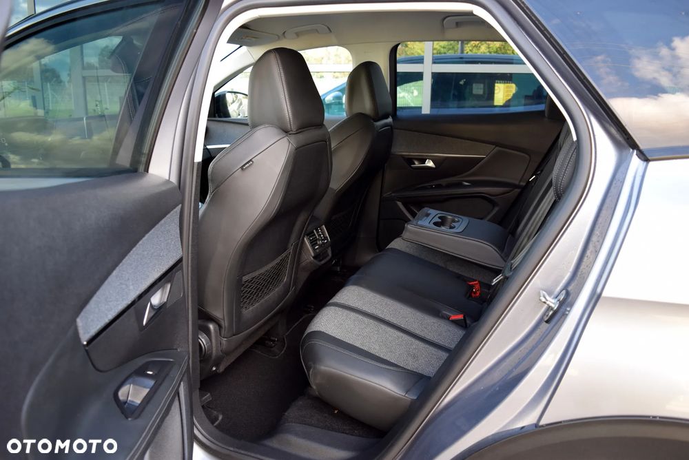 Peugeot 3008 BlueHDi 130 Stop & Start EAT8 Allure - 8