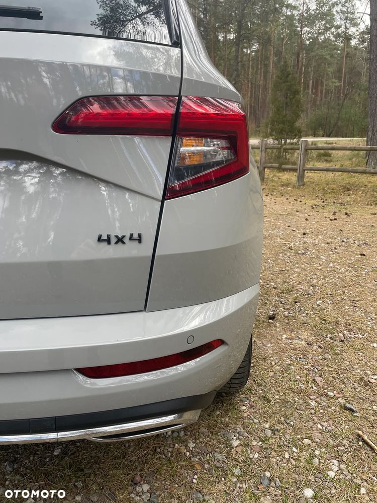 Skoda Karoq 2.0 TDI SCR 4x4 DSG Sportline - 26