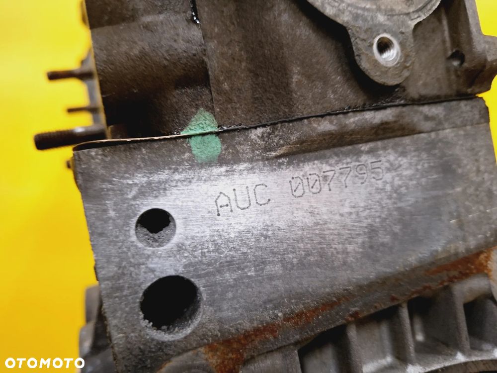 SILNIK VW POLO III 1.0 BENZYNA KOD SILNIKA: AUC NR10 - 4