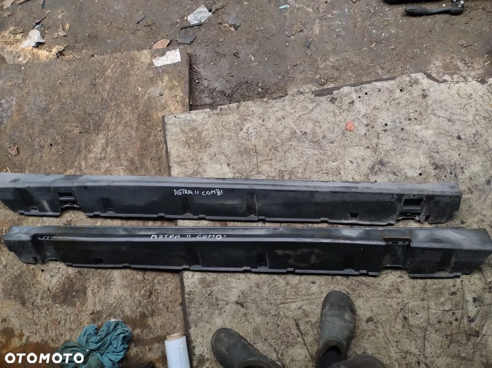 OPEL ASTRA G II Combi próg nakładki na progi - 1