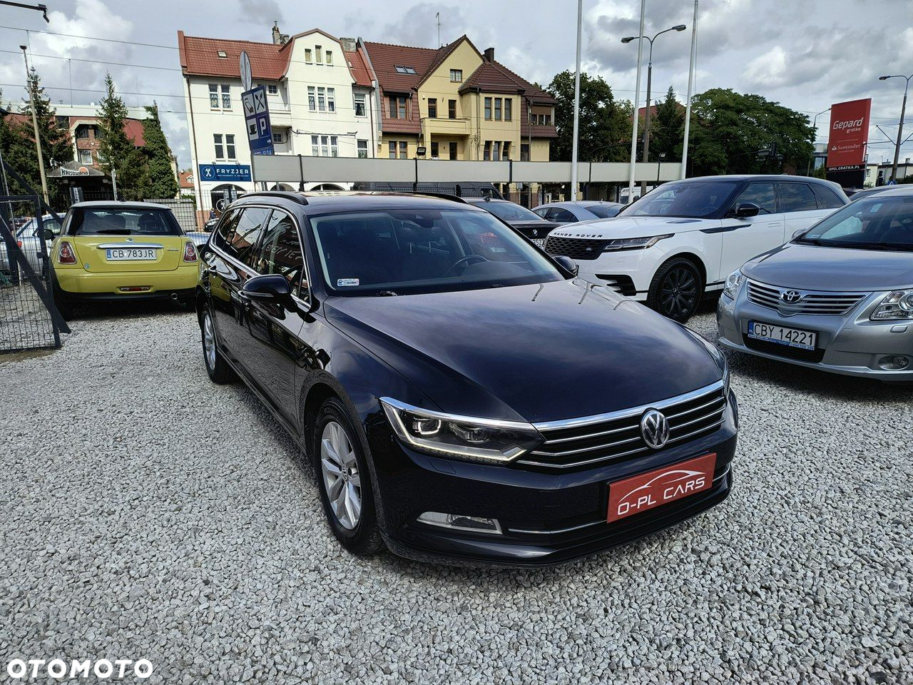Volkswagen Passat - 4