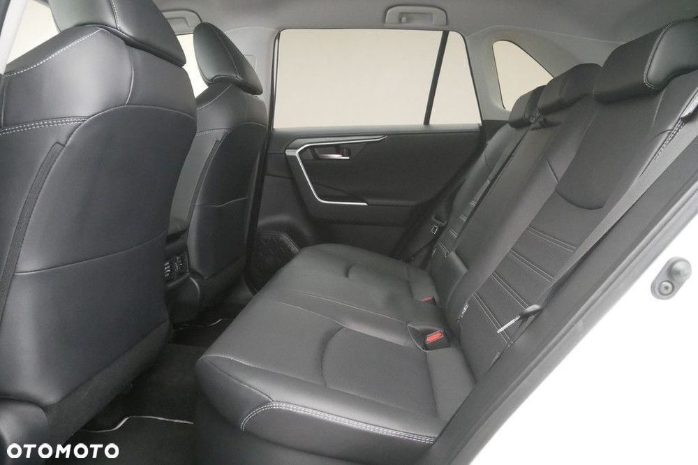 Toyota RAV4 - 15