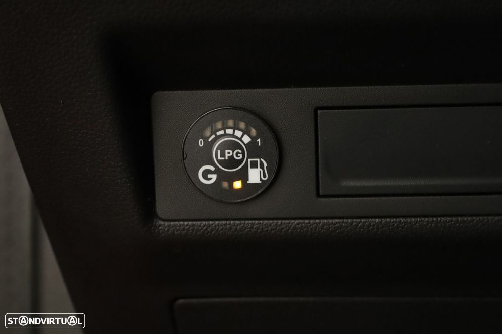 Renault Captur 1.0 TCe Techno Bi-Fuel - 21