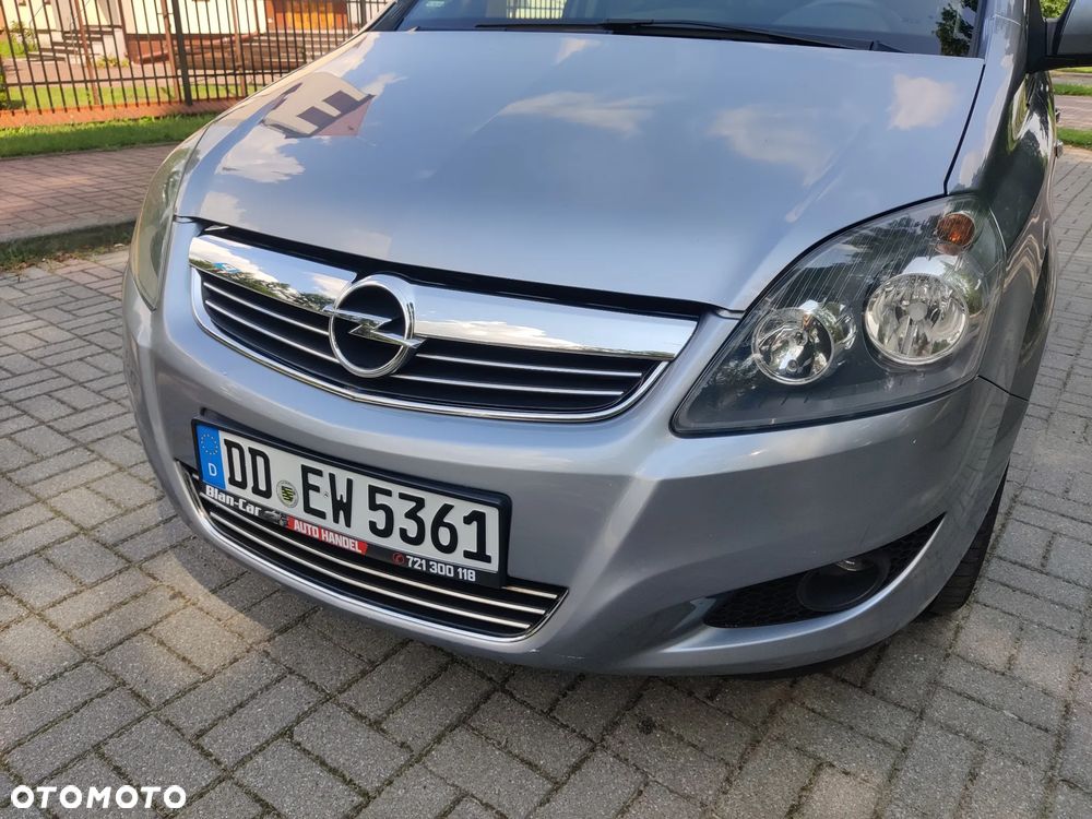 Opel Zafira 1.8 Design Edition - 9