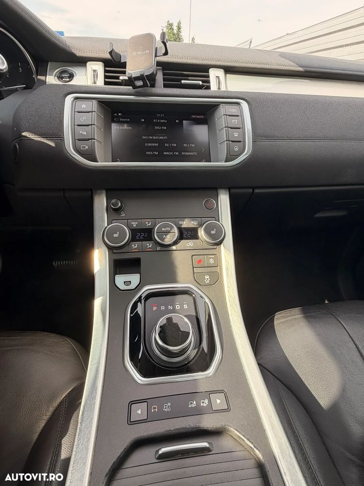 Land Rover Range Rover Evoque - 16