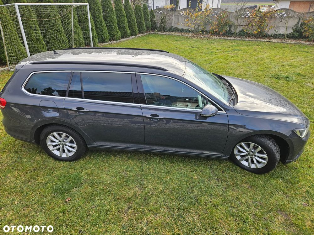 Volkswagen Passat Variant 2.0 TDI Comfortline DSG - 13