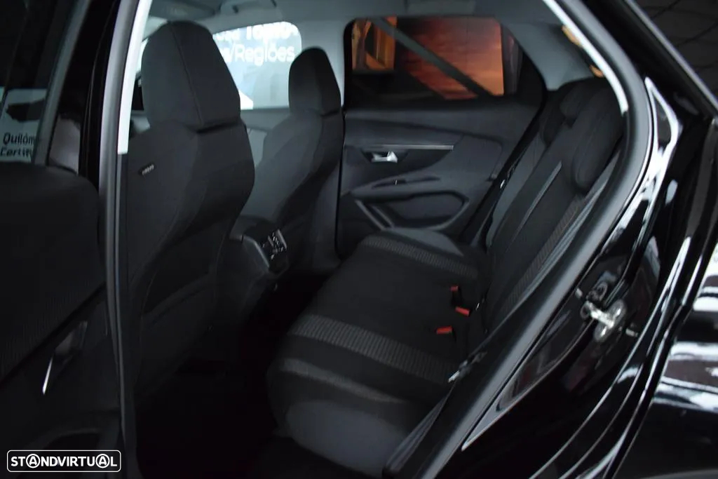 Peugeot 3008 1.5 BlueHDi Active - 36