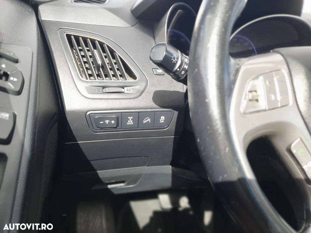 Hyundai ix35 2.0 CRDI 4WD Automatik Luxury - 11