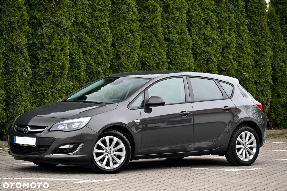 Opel Astra 1.4 T Cosmo S&S - 12