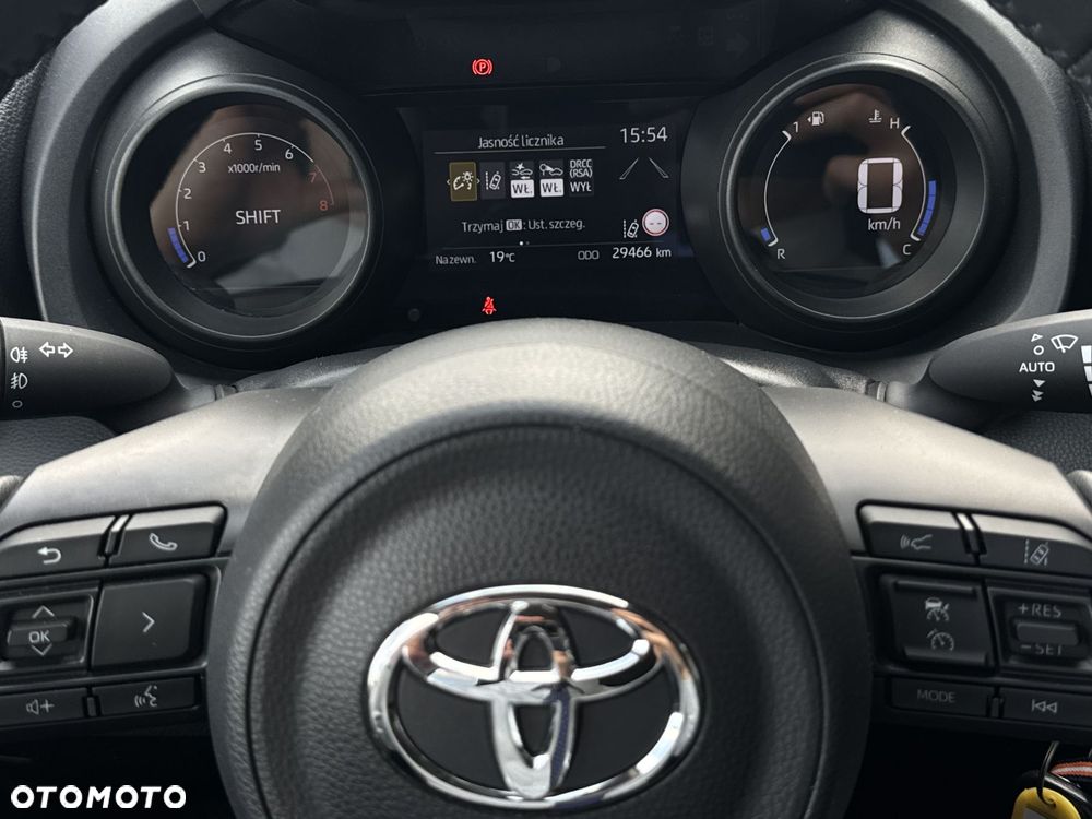 Toyota Yaris - 20