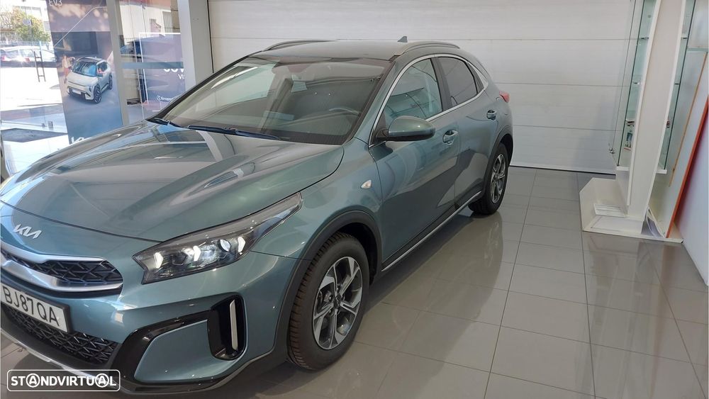 Kia XCeed 1.0 T-GDI Dynamic - 1