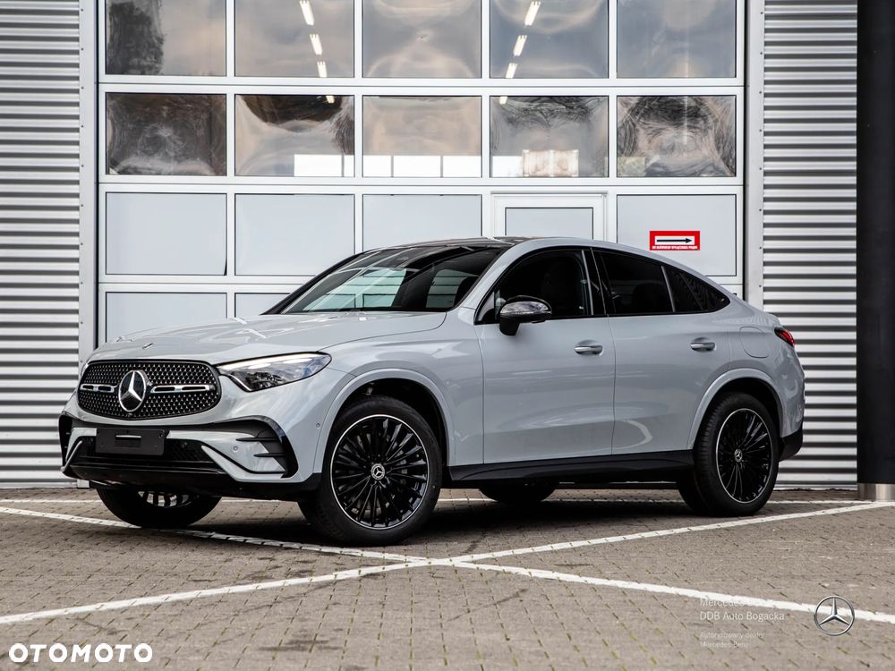 Mercedes-Benz GLC Coupe 300 de PHEV 4-Matic AMG Line - 1