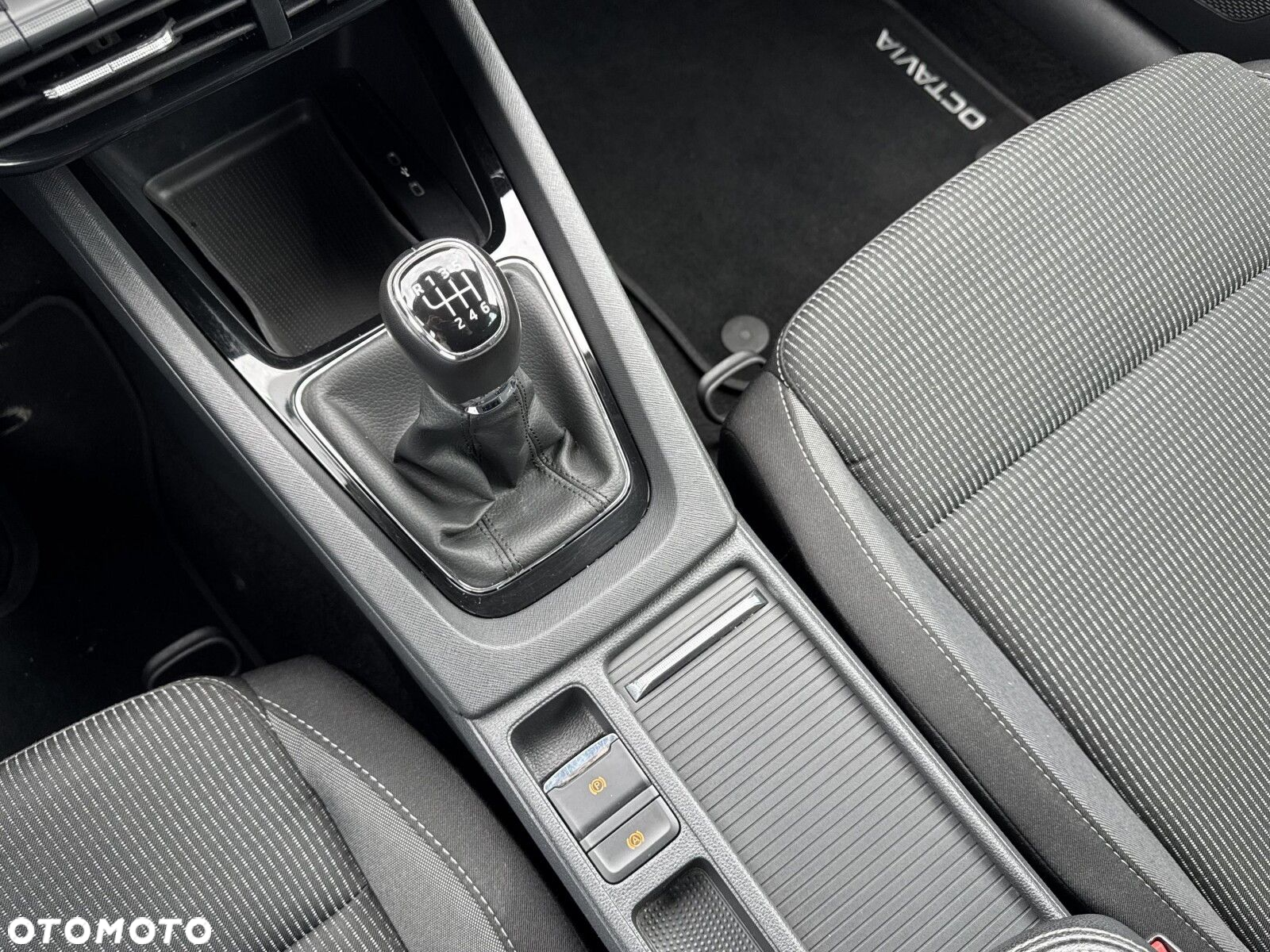 Skoda Octavia 1.0 TSI Ambition - 19