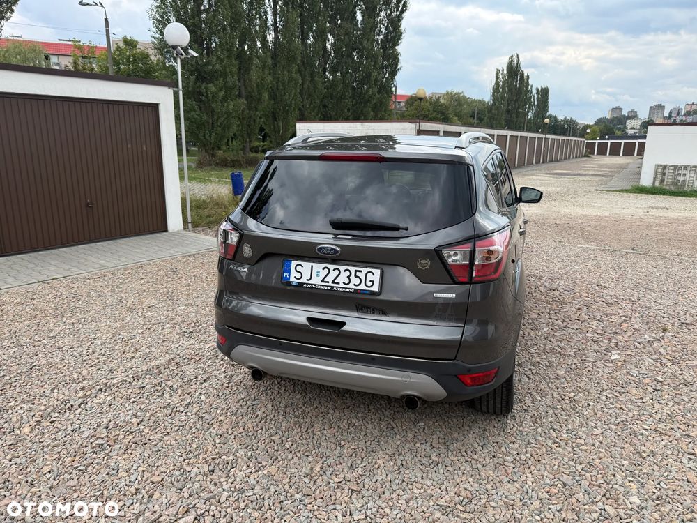 Ford Kuga 1.5 EcoBoost 2x4 Titanium - 11