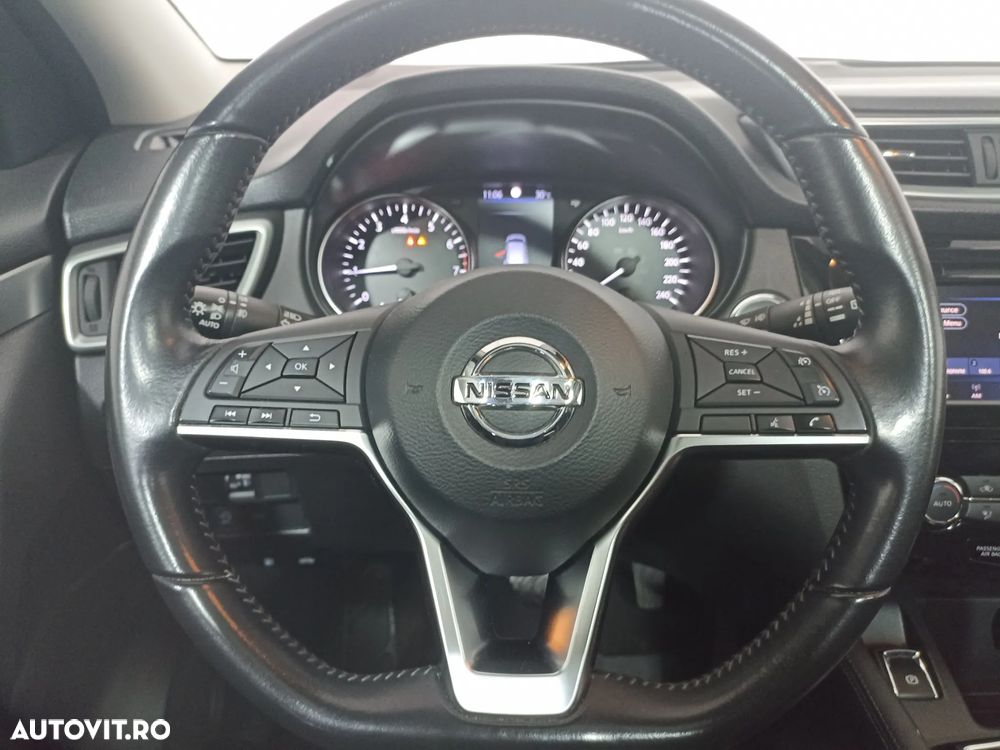 Nissan Qashqai - 13
