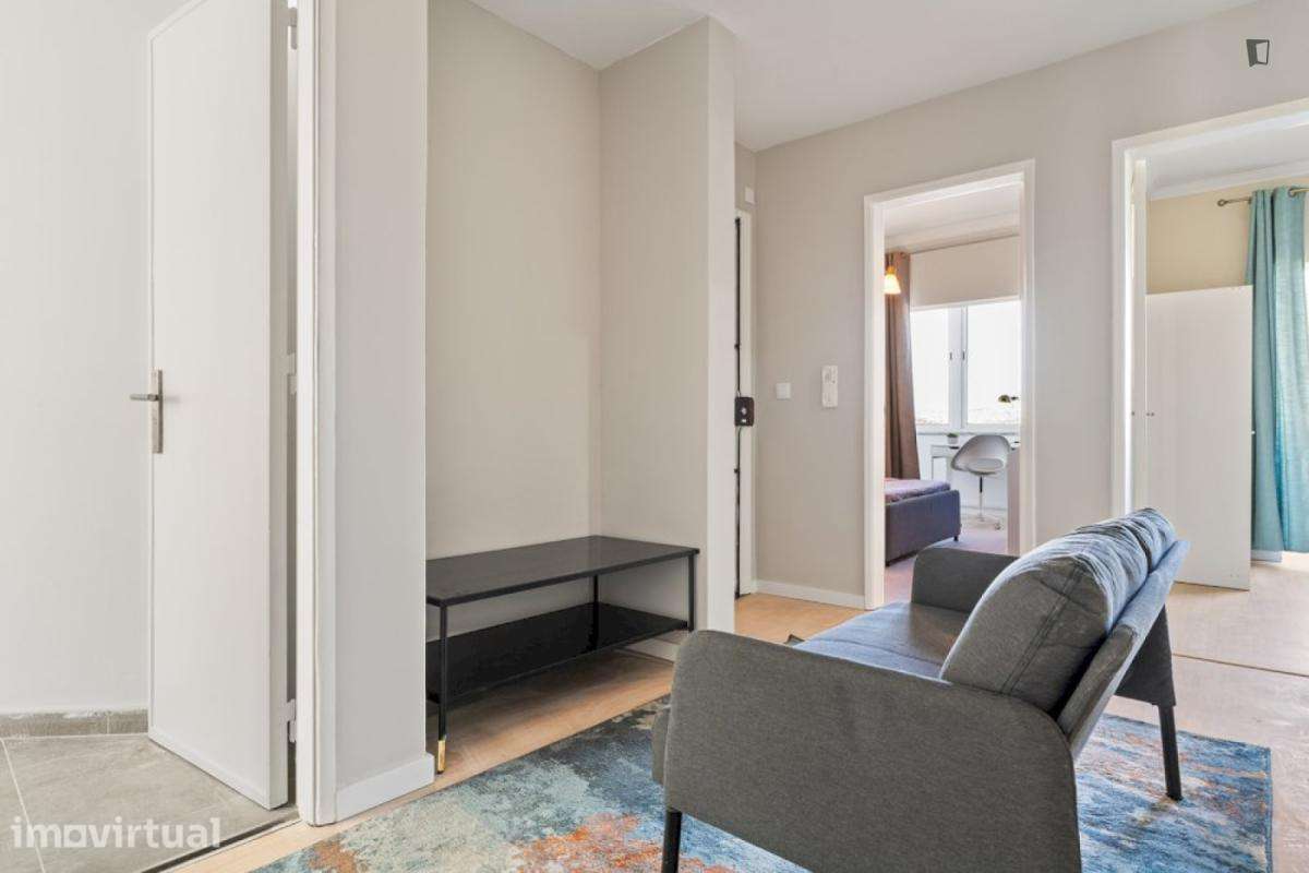 Quarto - localizado em Amadora Lisbon - Grande imagem: 5/19