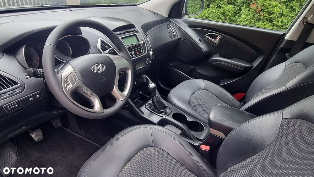 Hyundai ix35 - 11