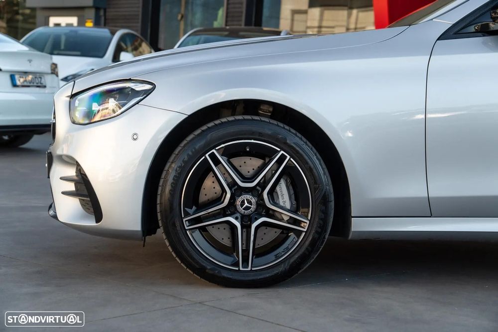 Mercedes-Benz E 300 de 9G-TRONIC AMG Line - 10