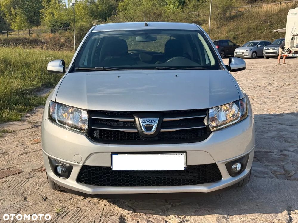 Dacia Sandero 0.9 TCe Laureate S&S EU6 - 6