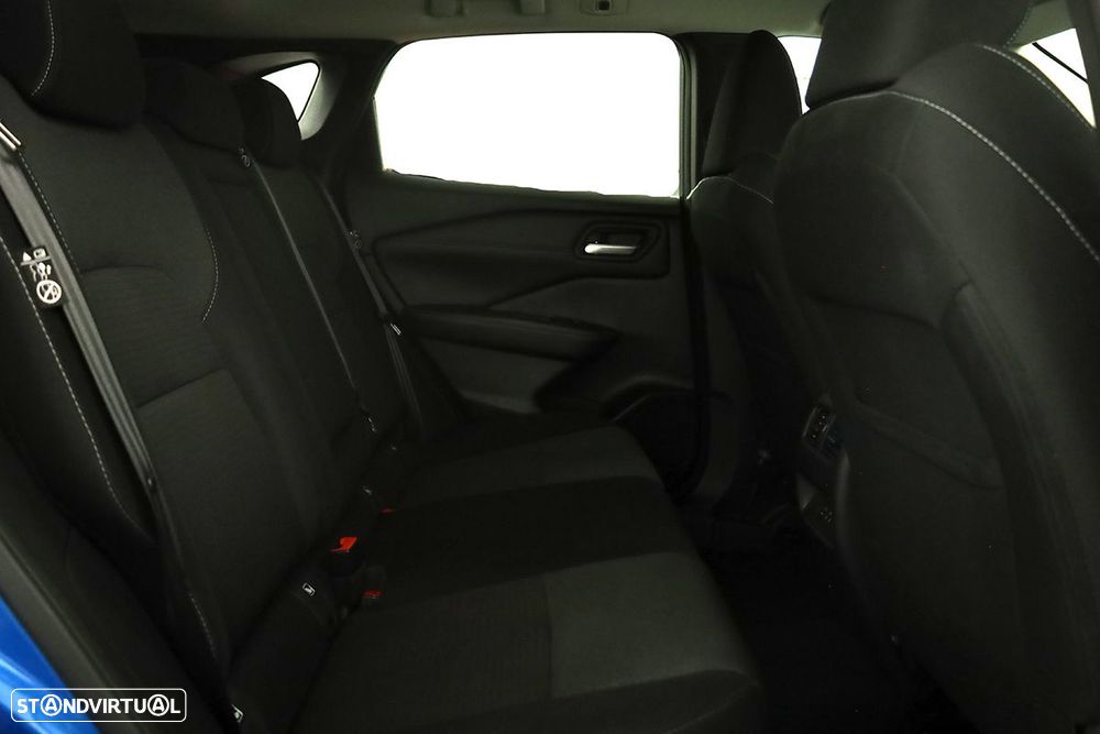 Nissan Qashqai 1.3 DIG-T N-Connecta LED Xtronic - 22