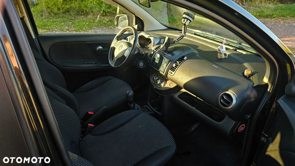 Nissan Note 2006 photo 4