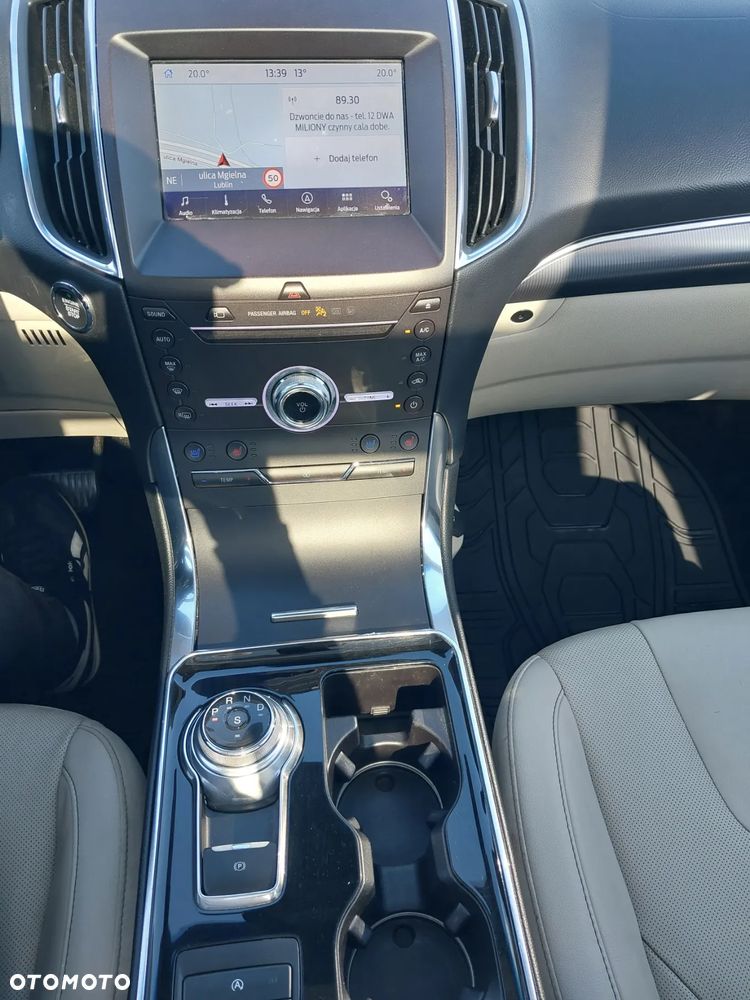 Ford Edge - 22
