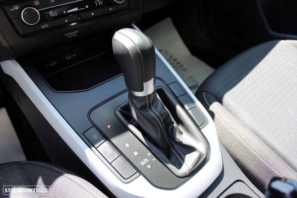 SEAT Arona 1.0 TSI Style DSG - 18