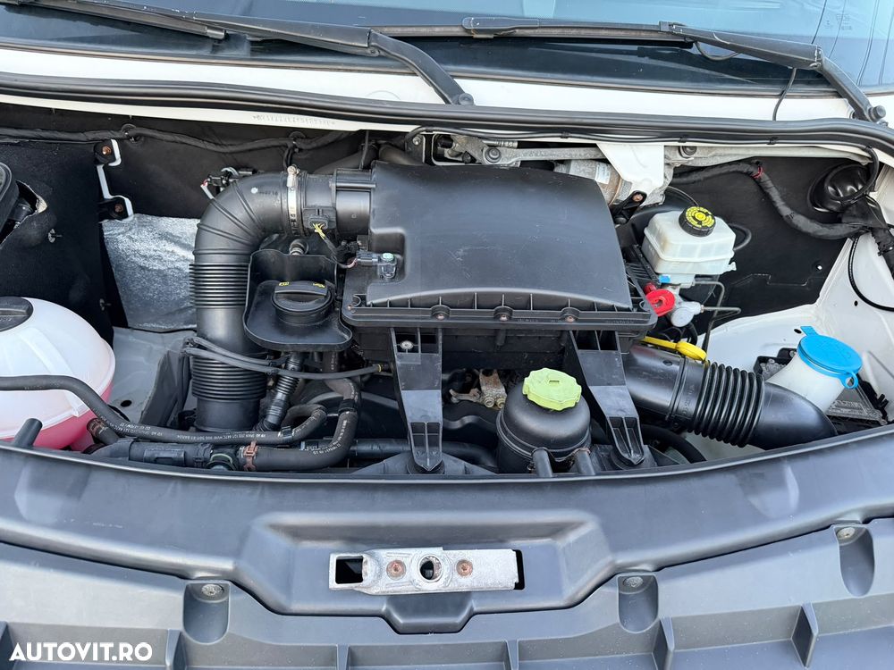 Volkswagen Crafter - 16
