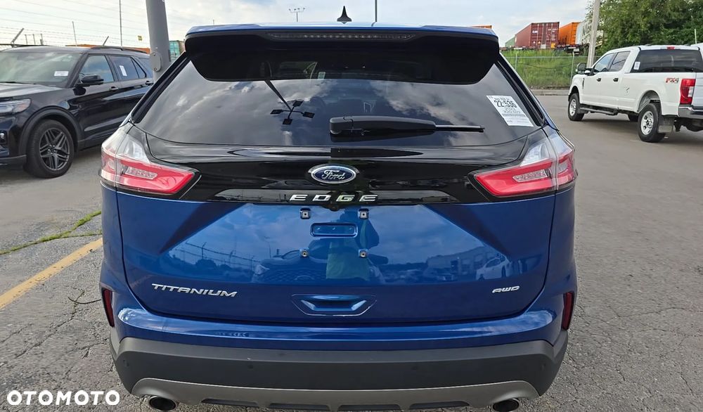 Ford Edge - 3