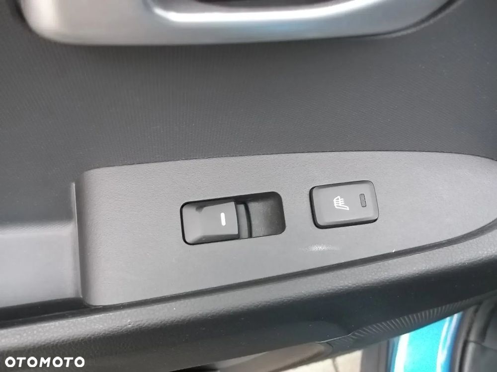 Kia Sportage 2.0 CRDI 4WD Dream-Team Edition - 12