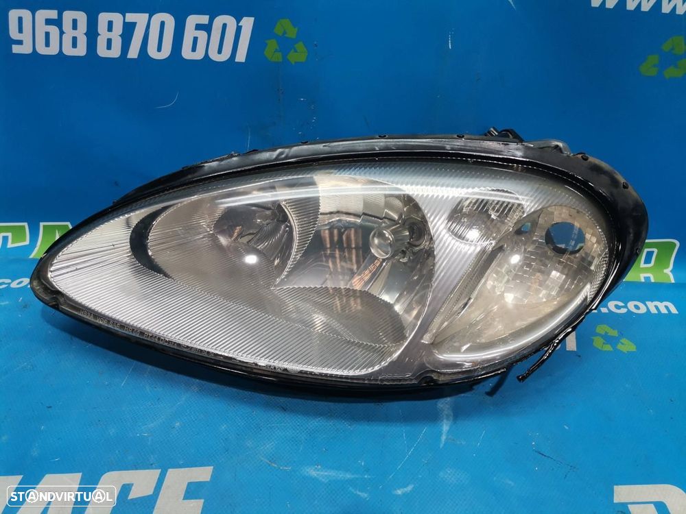 FAROL ESQUERDO CHRYSLER PT CRUISER - 1