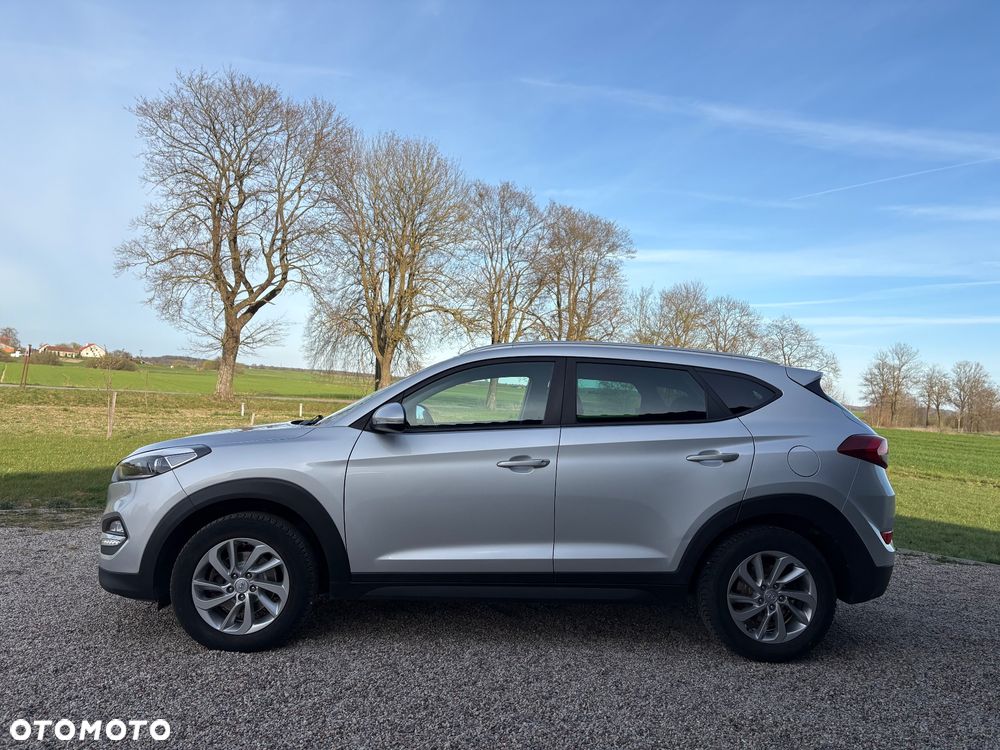 Hyundai Tucson blue 1.7 CRDi 2WD Style - 12