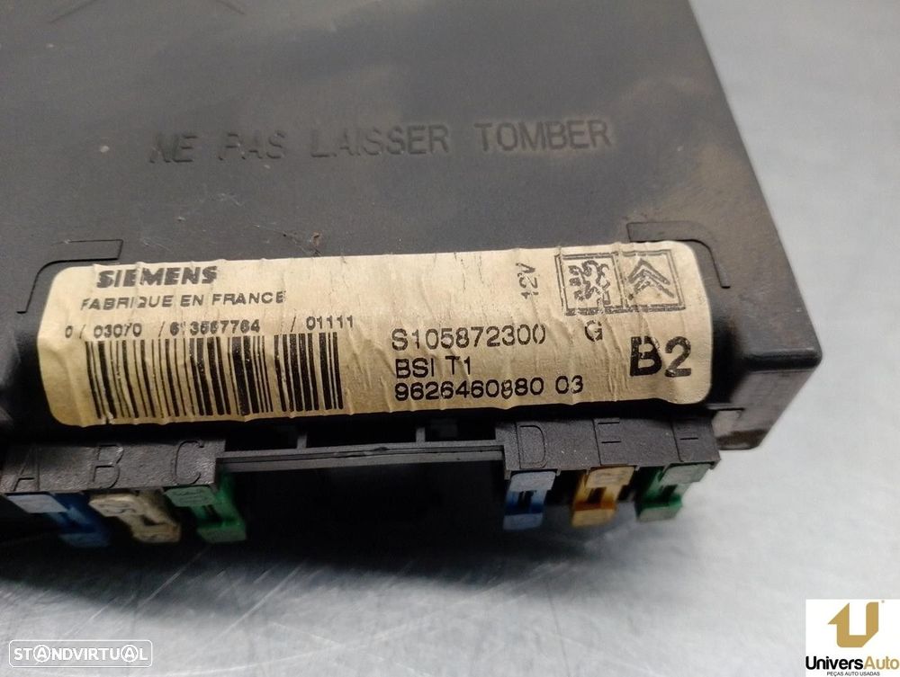 CAIXA RELÉS / FUSÍVEIS PEUGEOT 206 FASTBACK 2001 -9626460880 - 3