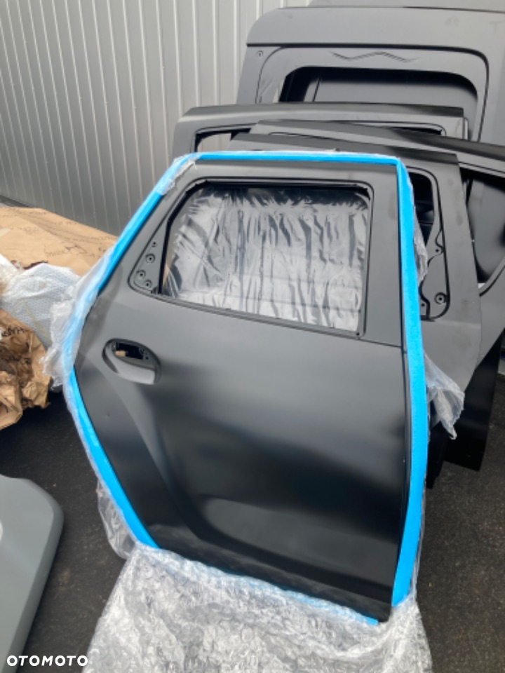 DACIA DUSTER 2 II NOWE ORYGINALNE DRZWI PRAWE TYLNE PRAWY TYŁ TYLNIE Wwa - 4