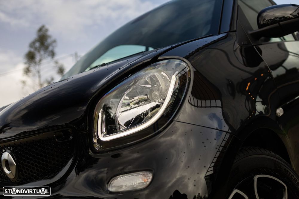 Smart ForTwo Coupé EQ passion edition nightsky - 21