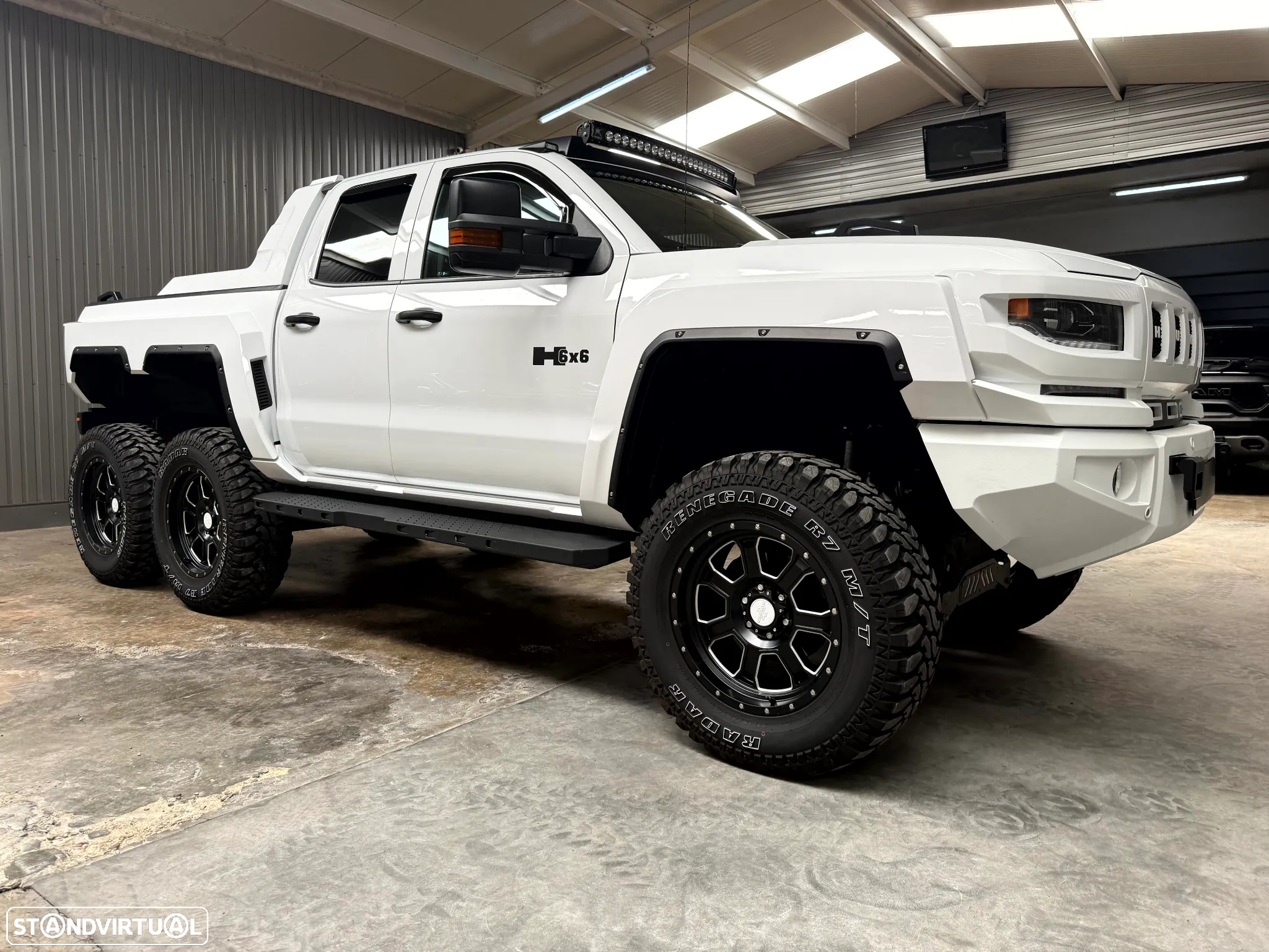 Hummer H2 - 15