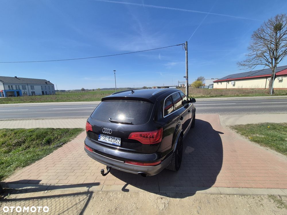 Audi Q7 - 6
