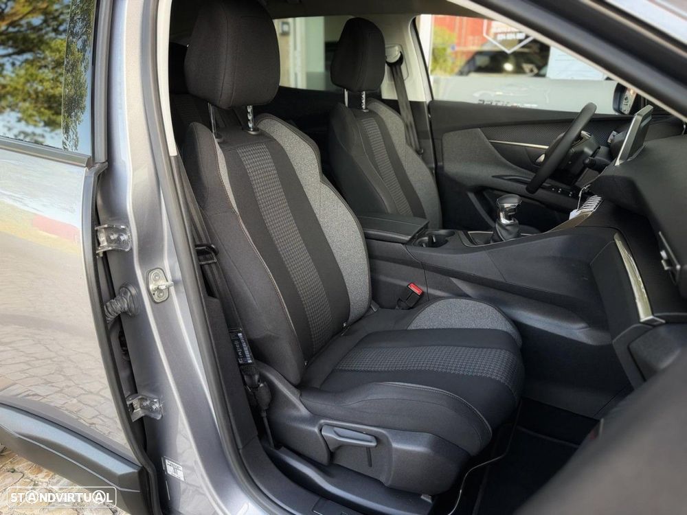 Peugeot 3008 1.5 BlueHDi Active - 17