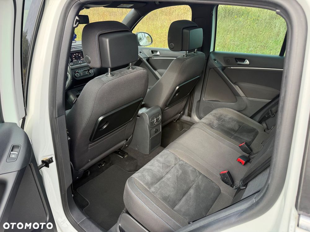 Volkswagen Tiguan 1.4 TSI Sport&Style - 14