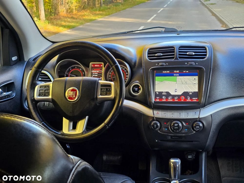 Fiat Freemont 2.0 Multijet 16V DPF Automatik Allrad Black Code - 27