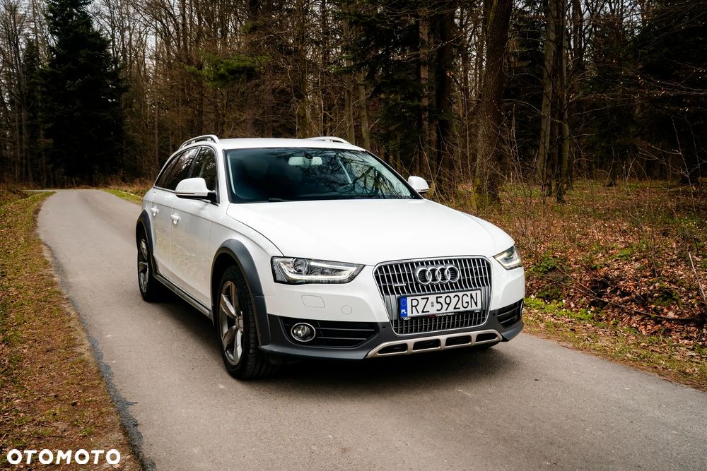 Audi A4 Allroad 2.0 TDI Quattro - 16