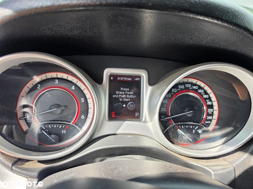 Fiat Freemont 2.0 Multijet Black Code AWD - 3